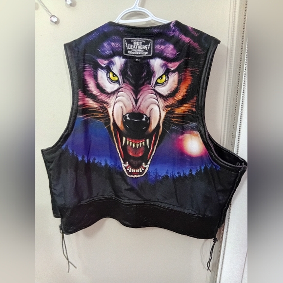 Hot Leathers Black Leather Vest - Picture 2 of 5